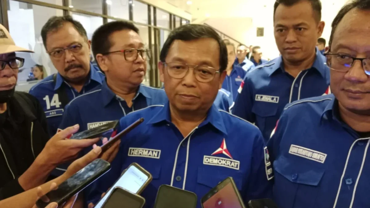 Demokrat Jabar Lakukan Konsolidasi Lewat Rakerda dan Bahas Putusan MK Adanya putusan Mahkamah Konstitusi (MK) mengenai pemisahan pemilu antara pusat daerah disikapi oleh DPD Parta Demokrat Jawa Barat