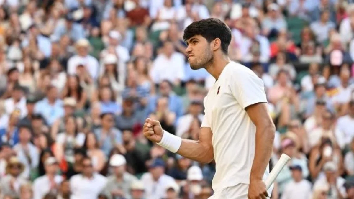 Alcaraz Tumbangkan Rublev dan Melaju ke Perempat Final Wimbledon 2025 Alcaraz Tumbangkan Rublev