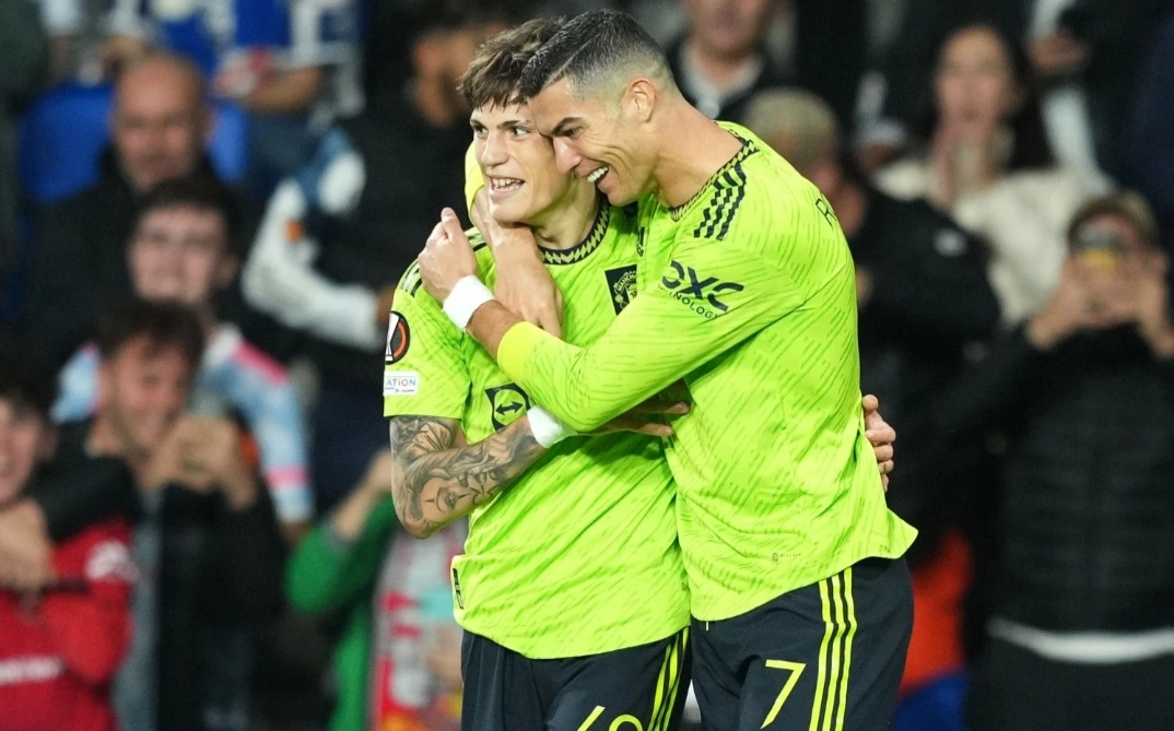 Alejandro Garnacho Menolak Gabung Tim Cristiano Ronaldo Al Nassr, Ini Alasannya