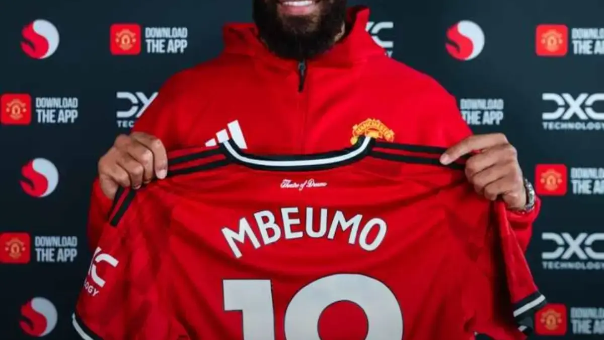 Bryan Mbeumo resmi menjadi pemain Manchester United.