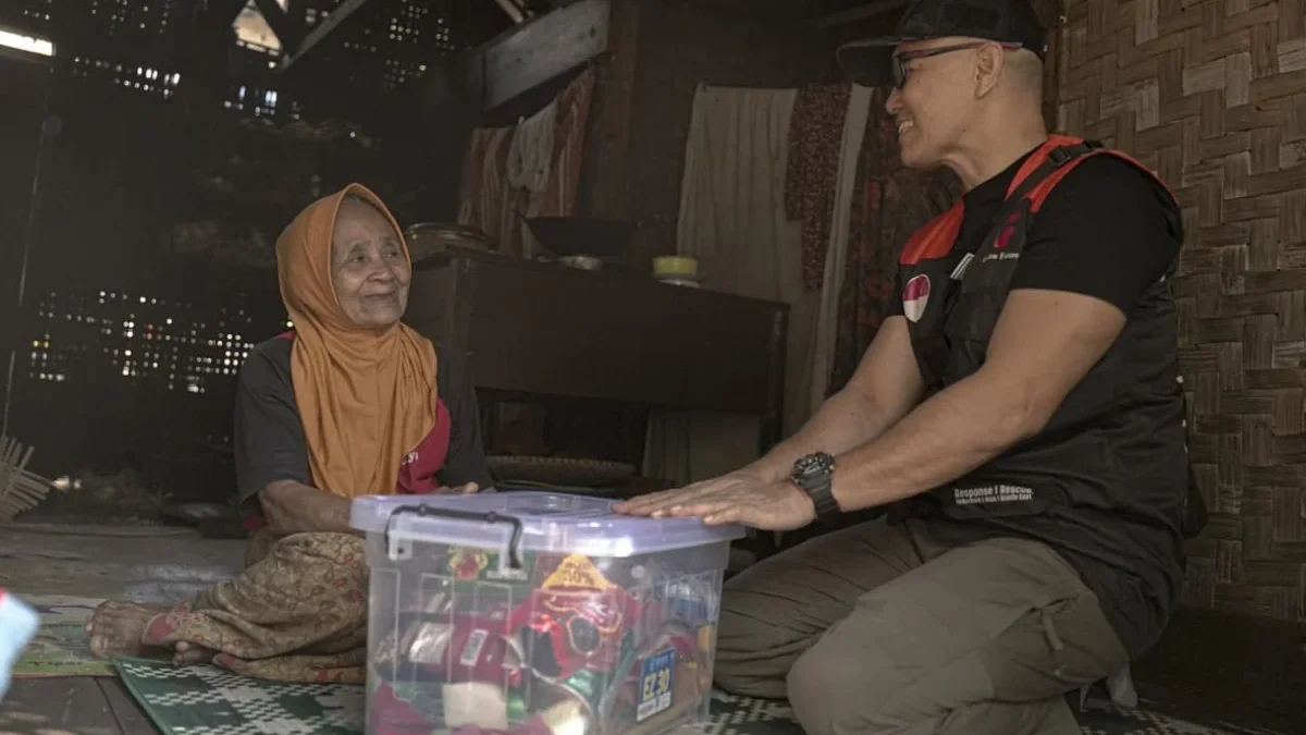 Golden Future Indonesia Bagikan Bantuan dan Perbaiki Ruang Kelas di Daerah Pelosok Cianjur Golden Future Indonesia melakukan kegiatan Ekspedisi Merah Putih dalam rangka memperingati hari kemerdekaan RI yang ke-80.
