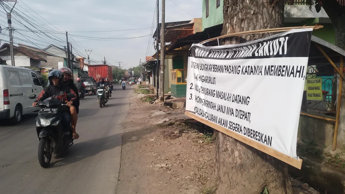 Proyek Normalisasi Drainase Tak Kunjung Dibenahi, Warga Rancaekek Kembali Berteriak