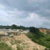 Bentang alam Karst Citatah yang megah perlahan rusak akibat aktivitas tambang yang terus berlangsung di tengah lemahnya perlindungan regulasi. Dok Jabar Ekspres/Suwitno