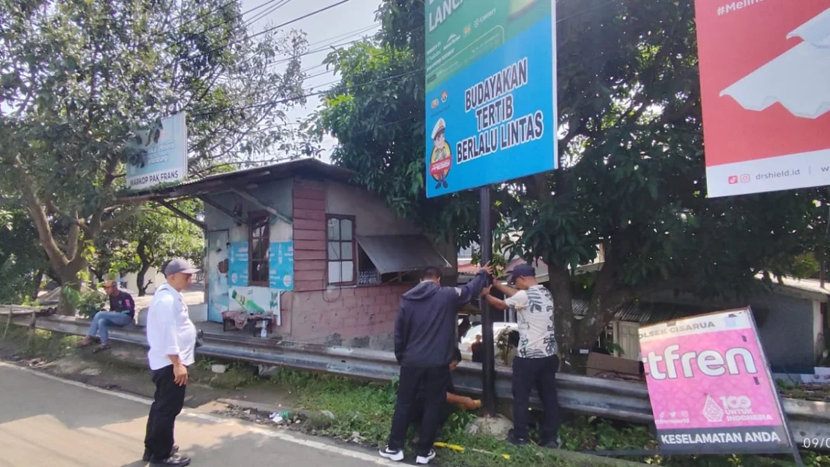 Penataan Resmi Dimulai, Bupati Bogor Komitmen Wujudkan Kawasan Puncak Tertib dan Asri Penataan Resmi Dimulai, Bupati Bogor Komitmen Wujudkan Kawasan Puncak Tertib dan Asri