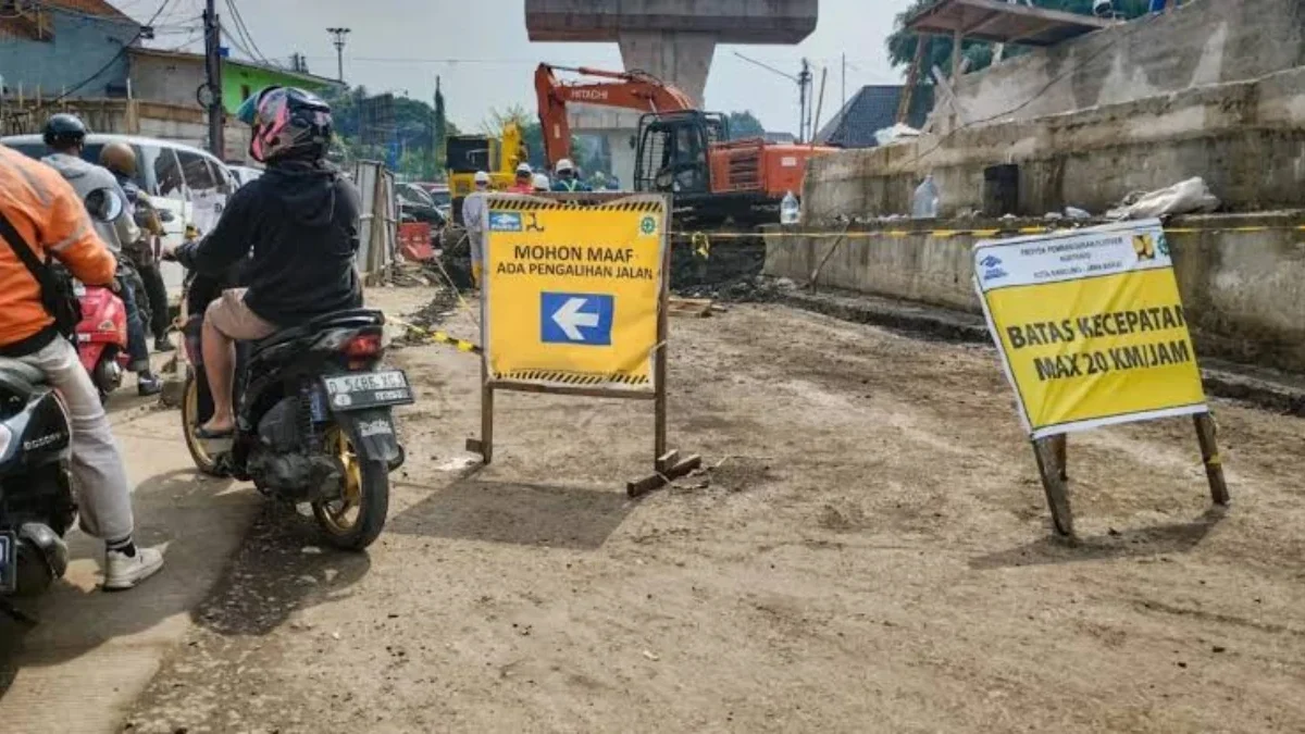 Proyek Flyover Nurtanio Masih Belum Rampung, Farhan Sebut Ini Kendalanya! 