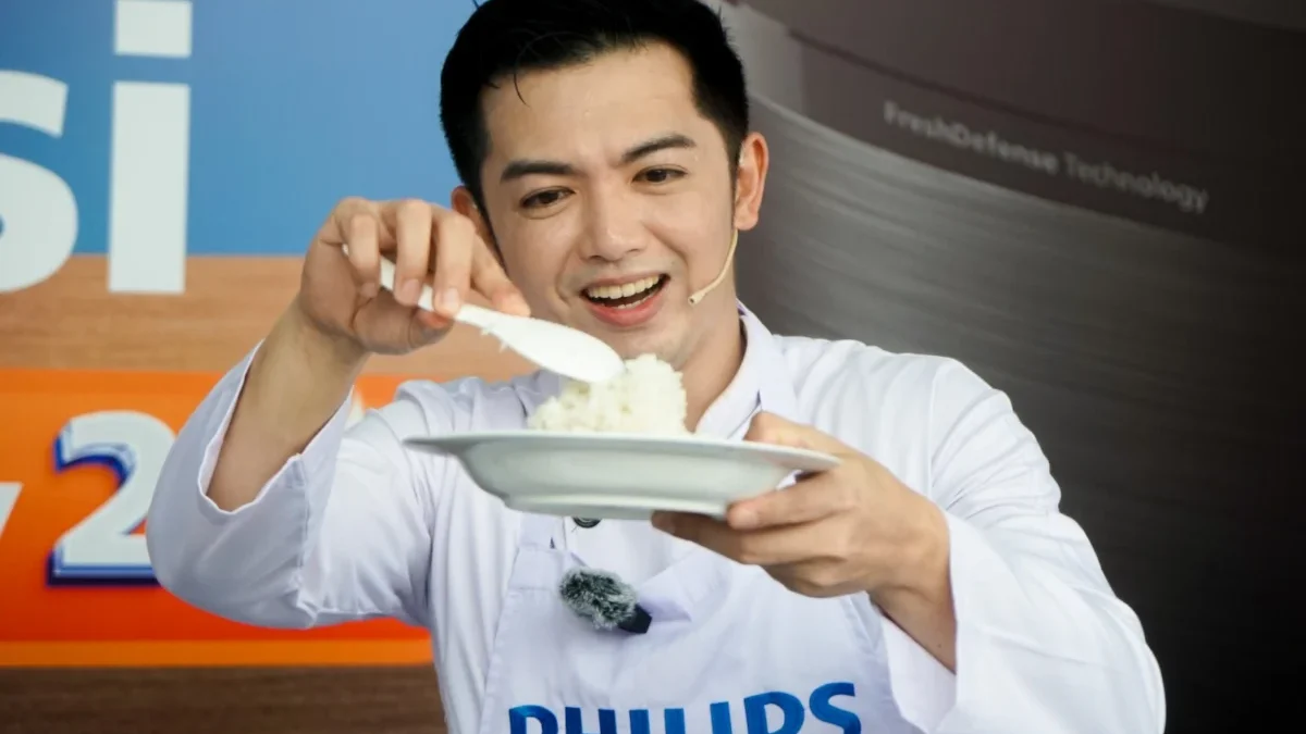 Philips Raih Rekor MURI: Masak Nasi Serentak dengan 300 Rice Cooker Selama 2 Hari Non STOP: No Basah, No Basi Philips Raih Rekor MURI: Masak Nasi Serentak dengan 300 Rice Cooker Selama 2 Hari Non STOP: No Basah, No Basi