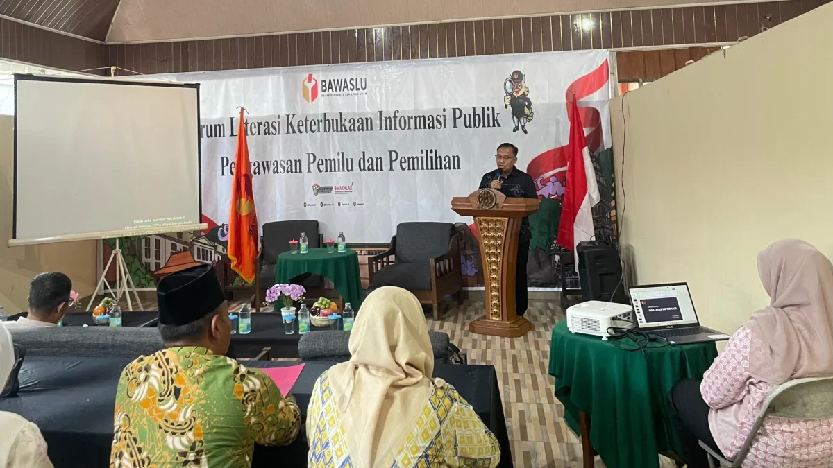 Bawaslu RI Ajak Pemuda dan Mahasiswa Jadi Agen Literasi Informasi Pemilu di Bandung Barat
