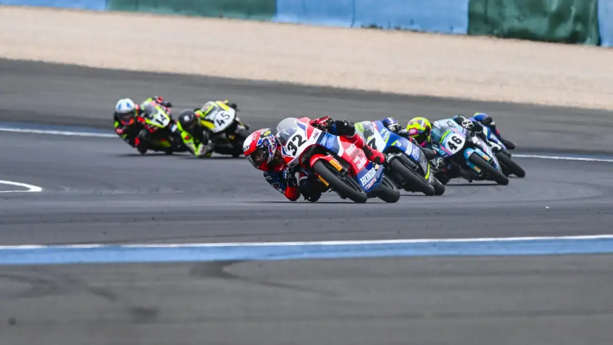 Dua Pebalap Astra Honda Siap Taklukkan Sirkuit Aragon Dua Pebalap Astra Honda Siap Taklukkan Sirkuit Aragon