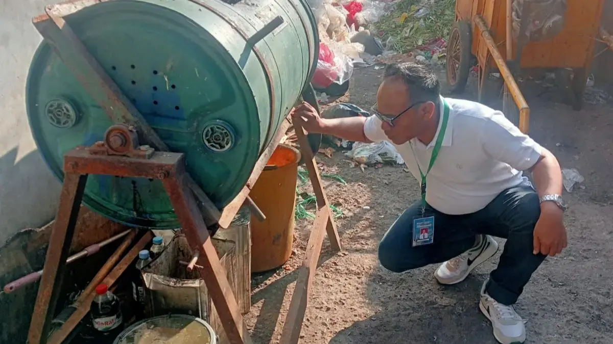 Inisiatif Mandiri Pengelolaan Sampah Pasar Atas Cimahi, Turunkan Volume Sampah hingga 60 Persen Inisiatif Mandiri Pengelolaan Sampah Pasar Atas Cimahi, Turunkan Volume Sampah hingga 60 Persen