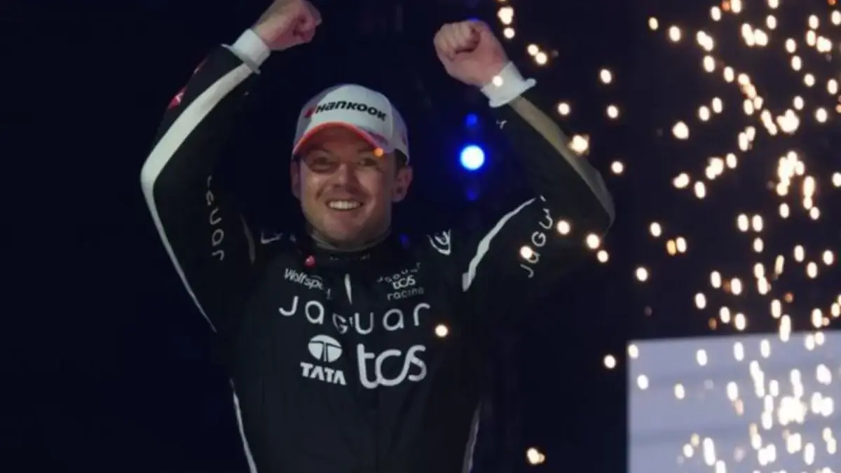 Nick Cassidy Menang Dua Kali di London E-Prix 2025, Tutup Musim Formula E dengan Gemilang