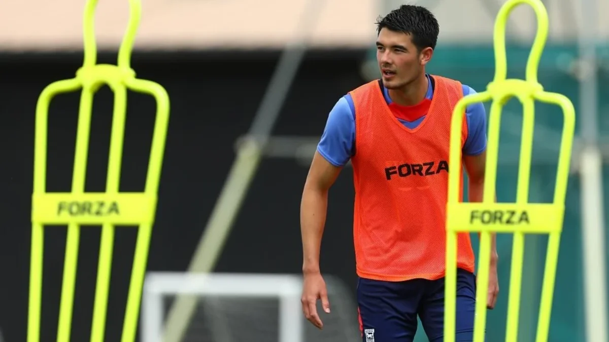 Elkan Baggot akhirnya masuk tim utama Ipswich Town untuk musim 2025/2026/Foto:Instagram @elkanbaggot
