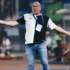 Persib Bandung Rumornya Bakal Rekrut 1 Bek Asing Berlabel Timnas, Ini Sosoknya
