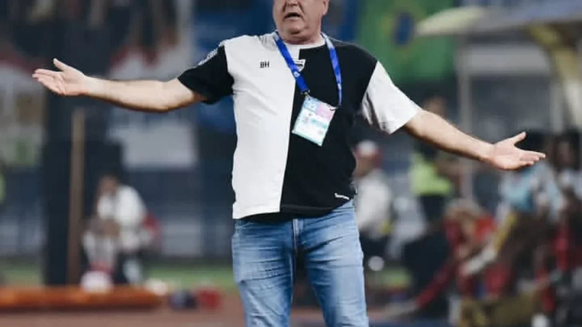 Persib Bandung Rumornya Bakal Rekrut 1 Bek Asing Berlabel Timnas, Ini Sosoknya