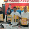Dok. Satres Narkoba Polrestabes Bandung saat ungkap kasus peredaran narkoba jenis ekstasi di wilayah Kota Bandung. Foto. Sandi Nugraha.