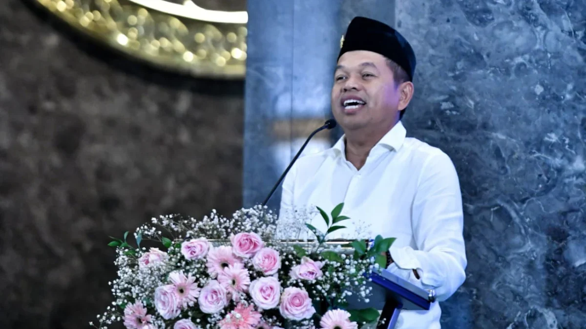Dikritik Anti Islam Usai Ganti Nama RSUD Al Ihsan, Dedi Mulyadi Singgung Kasus Korupsi Yayasan Dedi Mulyadi mengungkapkan, pihaknya mengaku mendapat otokritik dari berbagai pihak, dari pengamat ativis termasuk para netizen. Utamanya terkait pergantian nama RSUD Al Ihsan.