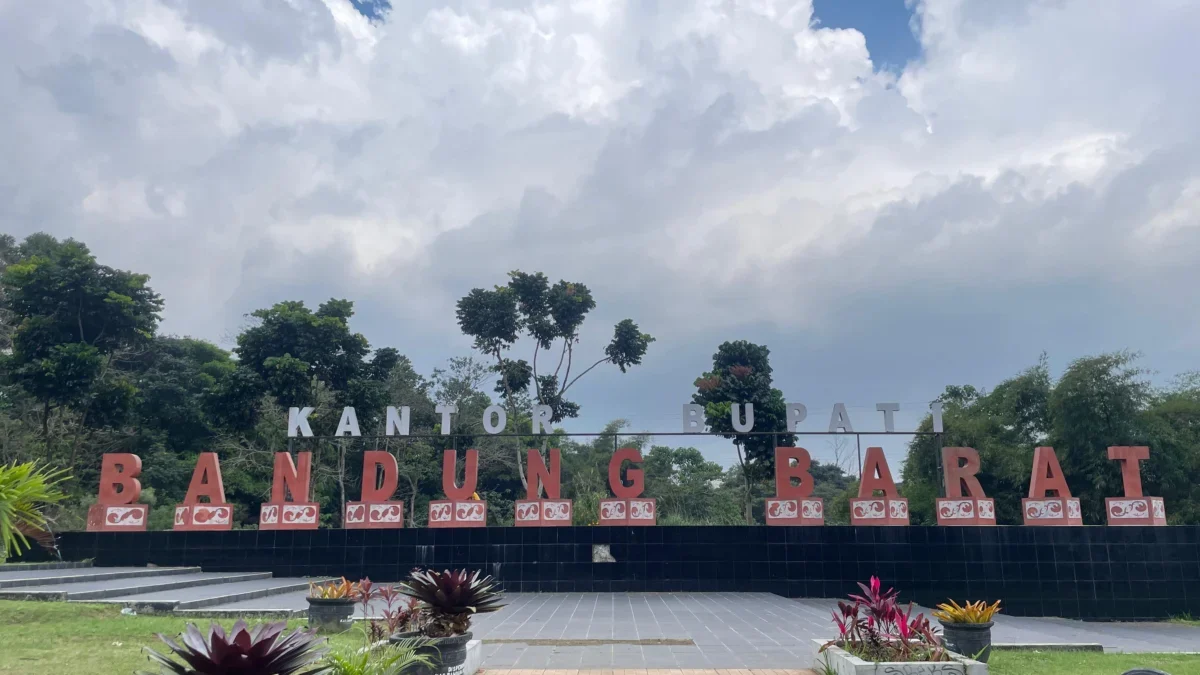 Wacana Ekspansi Dikecam, Cimahi Disarankan Gabung Lembang Jadi Daerah Otonom Baru! Kompleks Perkantoran Pemkab Bandung Barat. Dok Jabar Ekspres/Suwitno