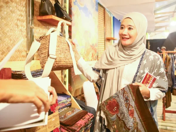 62 pelaku UMKM Jateng Ikuti Pameran Dekranasda Expo 2025, Transaksinya Tembus Rp452 Juta