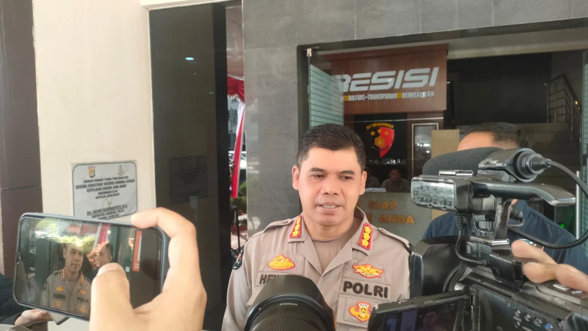 Update Kasus Priguna Anugerah Pratama: Polda Jabar Kembali Serahkan Berkas ke Kejaksaan Dok. Kabid Humas Polda Jabar Kombes Pol Hendra Rochmawan. Foto. Sandi Nugraha.