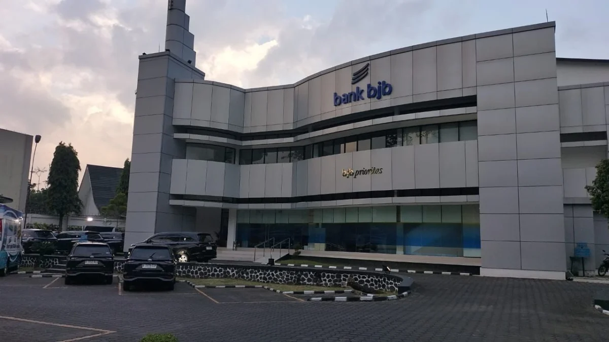 Kasus Karyawan Ambil Uang Rp2,1 Miliar dalam Kas Besar, BJB Pastikan Dana Nasabah Aman Kasus Karyawan Ambil Uang Rp2,1 Miliar dalam Kas Besar, BJB Pastikan Dana Nasabah Aman