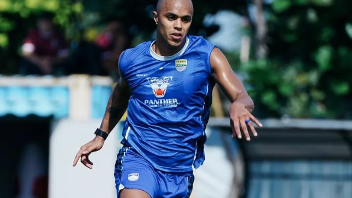 Persib Bandung Bakal Punya 4 Gelandang Serang untuk Super League Musim 2025-2026