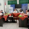 Kunjungan dari tim penilaian Ombudsman RI Provinsi Jabar, Inspektorat dan Disdukcapil provinsi Jawa Barat, Rabu (16/7/2025). (Cecep Herdi/Jabar Ekspres)