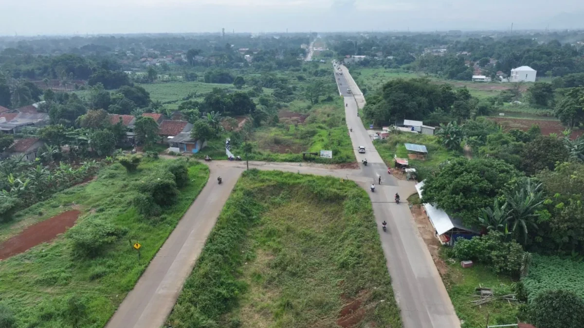 Lanjutkan Proyek Jalan Bomang, Pemkab Bogor Kucurkan Rp33 Miliar! Lanjutkan Proyek Jalan Bomang, Pemkab Bogor Kucurkan Rp33 Miliar!