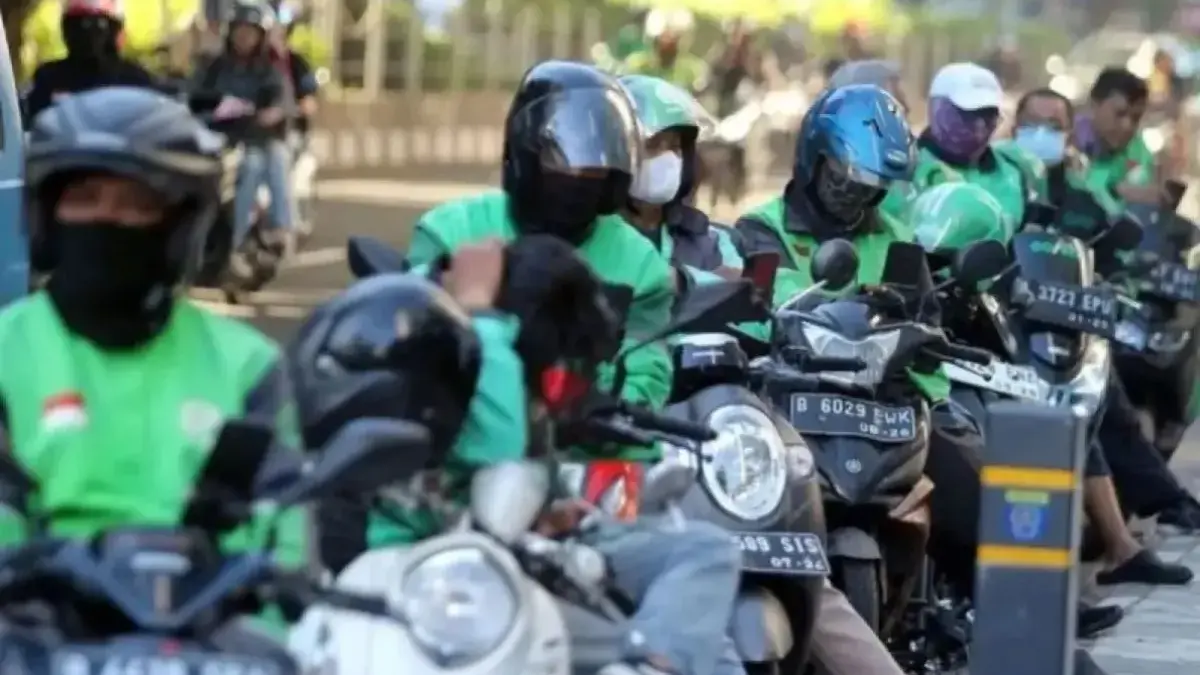 Pengamat Dorong Regulasi Ojol yang Berkeadilan: Keseimbangan bagi Ekosistem, Bukan Sekedar Komisi! Ekonom Dorong Regulasi Ojol yang Berkeadilan: Keseimbangan bagi Ekosistem, Bukan Sekedar Komisi!