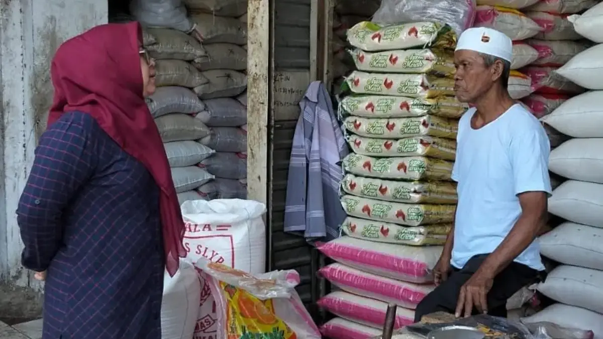 Pasar Cileungsi Bebas Praktik Beras Oplosan, Masyarakat Diminta Tetap Waspada Pasar Cileungsi Bebas Praktik Beras Oplosan, Masyarakat Diminta Tetap Waspada
