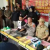 Dijadikan Gudang Penyimpanan, Polisi Temukan 1,2 Juta Obat Keras Terlarang di Sebuah Kontrakan di Cibaduyut 