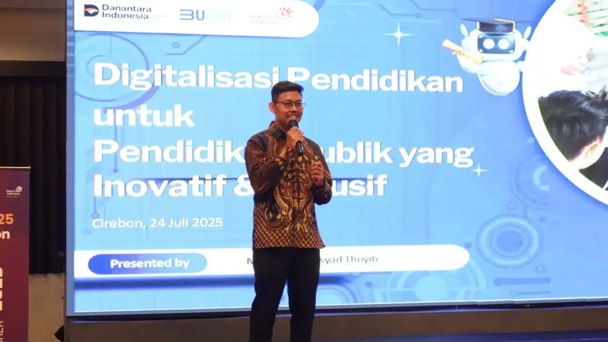 Telkom Dukung Digitalisasi 5 Sekolah Menengah Atas/Kejuruan di Ciayumajakuning Telkom Dukung Digitalisasi 5 Sekolah Menengah Atas/Kejuruan di Ciayumajakuning