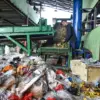 Progres Pengolahan Sampah di TPS Astanaanyar Bandung, DLH Akui Masih Kekurangan Suplai
