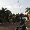 Gerbang menuju SMA Terpadu Krida Nusantara (SMAT KN), yang berlokasi di wilayah Desa Cipadung, Kecamatan Cibir
