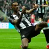 Alexander Isak Ingin Hengkang, Liverpool Pantau Situasi di Tengah Drama Newcastle
