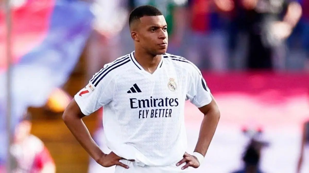 Real Madrid resmi memberikan nomor punggung 10 kepada Mbappe/Foto: Instagram @k.mbappe