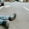 Ilustrasi pemotor tabrak penyebrang jalan hingga terpental 10 meter. (Dok. Freepik)