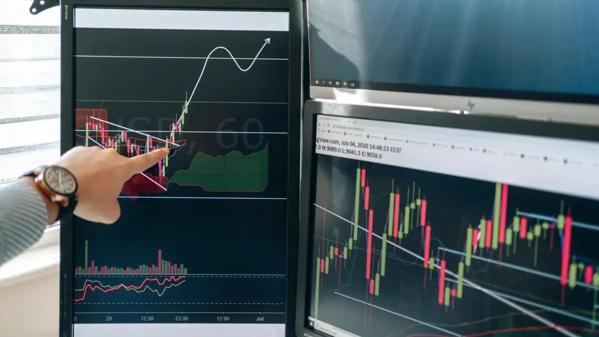 7 Aplikasi Penghasil Uang Paling Populer Berbasis Investasi Resmi OJK 