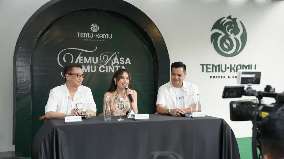 TANCORP dan TEMU KAMU Resmi Membuka Cabang ke-9 di Bandung Sinergi bersama antara Cinta Laura Kiehl dan TANCORP yang baru saja meluncurkan cabang ke-9 TEMU KAMU Coffee a