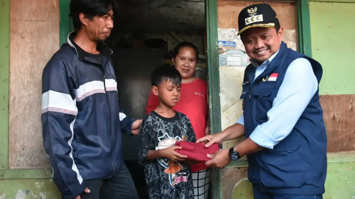Bupati Sumedang Temui Calon Siswa Sekolah Rakyat di Cimanggung Bupati Sumedang Temui Calon Siswa Sekolah Rakyat di Cimanggung