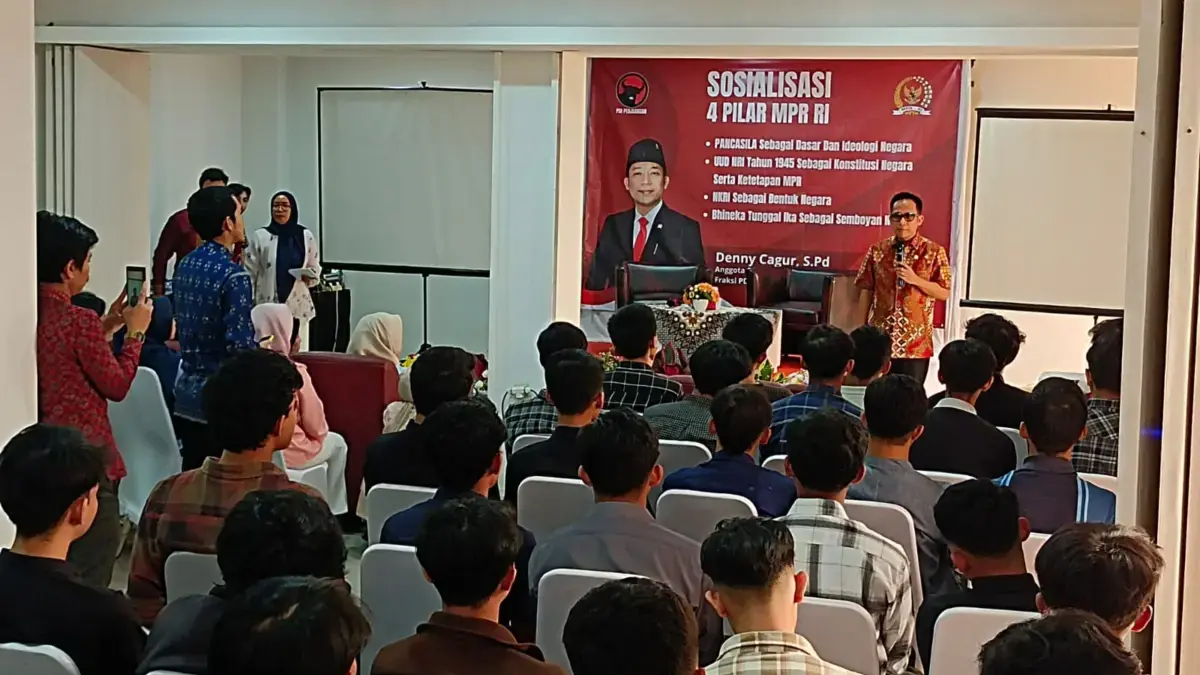 Denny Cagur Ajak Mahasiswa Perkuat Nasionalisme melalui Sosialisasi Empat Pilar Kebangsaan Denny Cagur