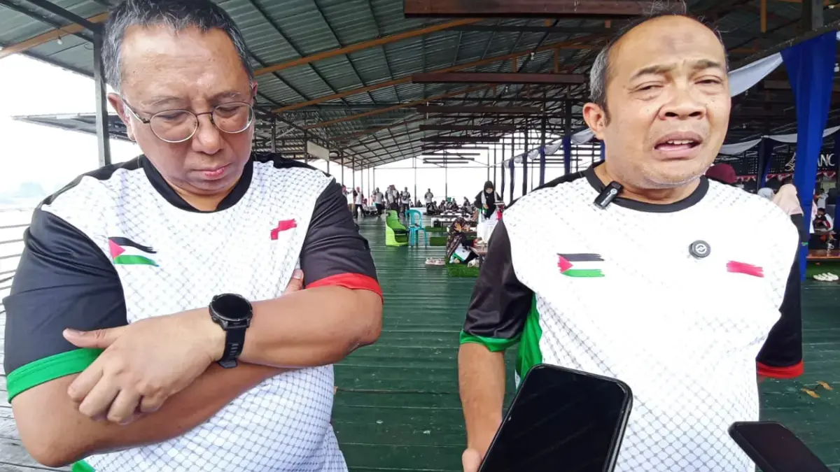 PKS Jabar Ingin Suarakan Solidaritas Kemerdekaan Rakyat Palestina di Parlemen Ketua DPW PKS Jabar Haru Suandharu dan Bendahara DPW PKS Jabar sekaligus Wakil Ketua DPRD Provinsi Jabar, Iwan