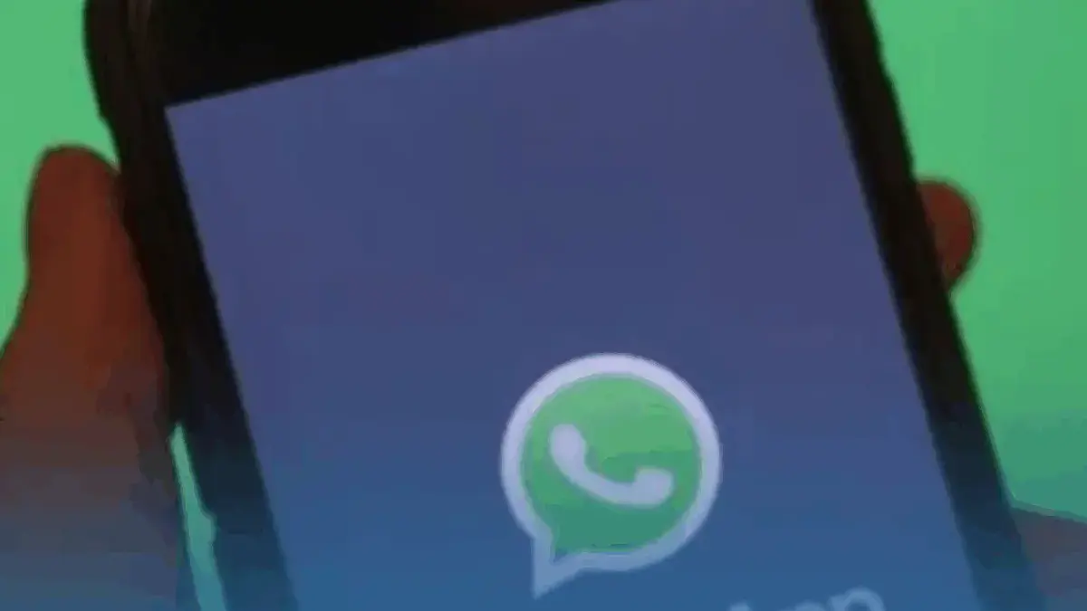 Ramai Isu Kebijakan Baru Internet Premium untuk WhatsApp Call, Begini Kata Menkomdigi