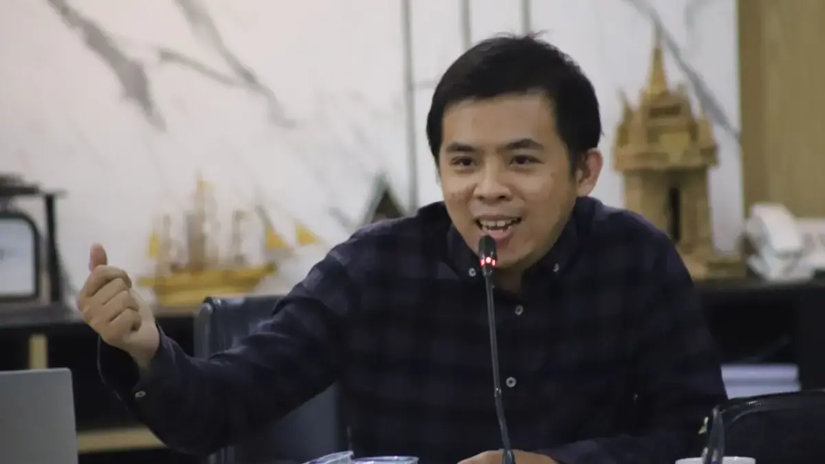 Angkot Pintar Bandung dan BRT: Janji Inklusif, Eksekusi Ambyar Angkot Pintar Bandung