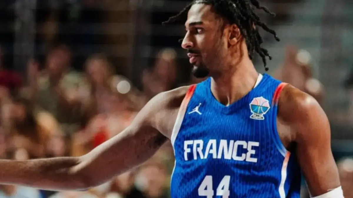 Debut Gemilang Alex Sarr Antar Prancis Kalahkan Montenegro di Laga Uji Coba EuroBasket 2025 Debut Gemilang Alex Sarr Antar Prancis Kalahkan Montenegro di Laga Uji Coba EuroBasket 2025