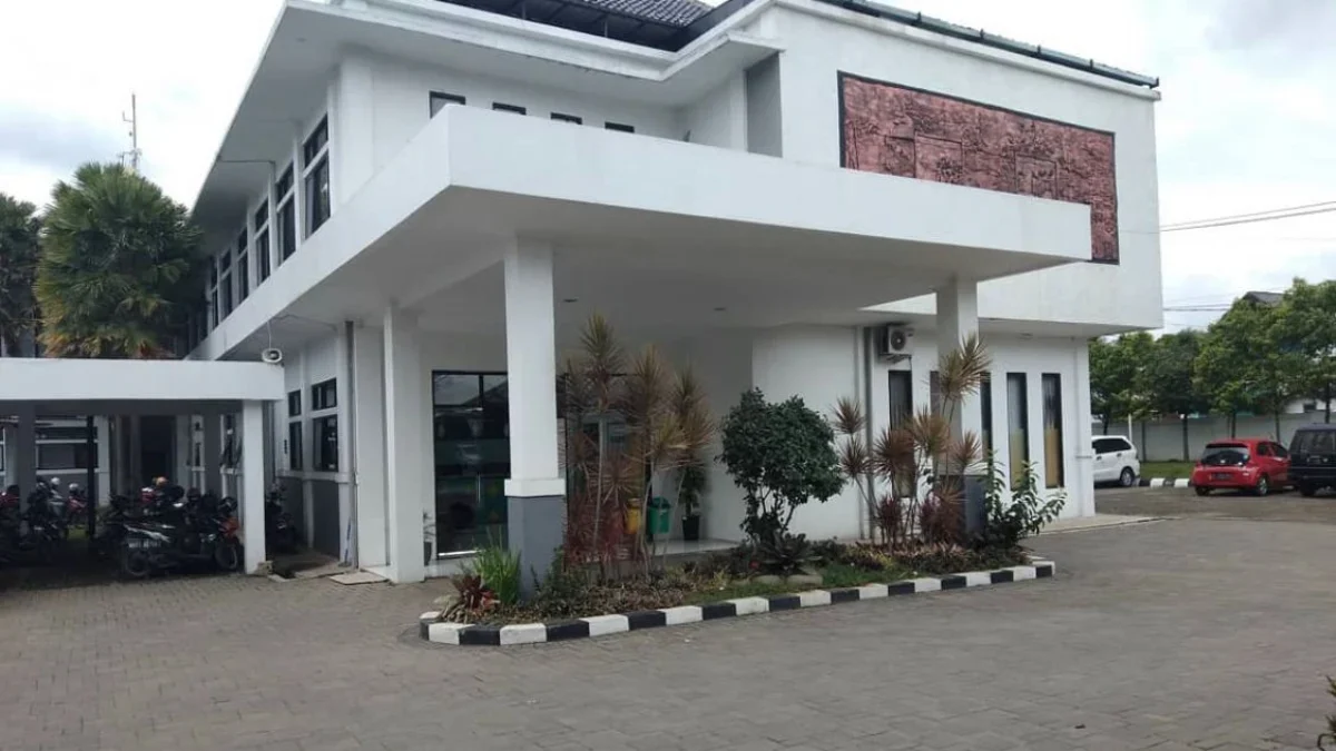 Gedung DPRD Cimahi Akan Direnovasi Total, Anggaran Diperkirakan Capai Rp50 Miliar! Gedung DPRD Cimahi Akan Direnovasi Total, Anggaran Diperkirakan Capai Rp50 Miliar!