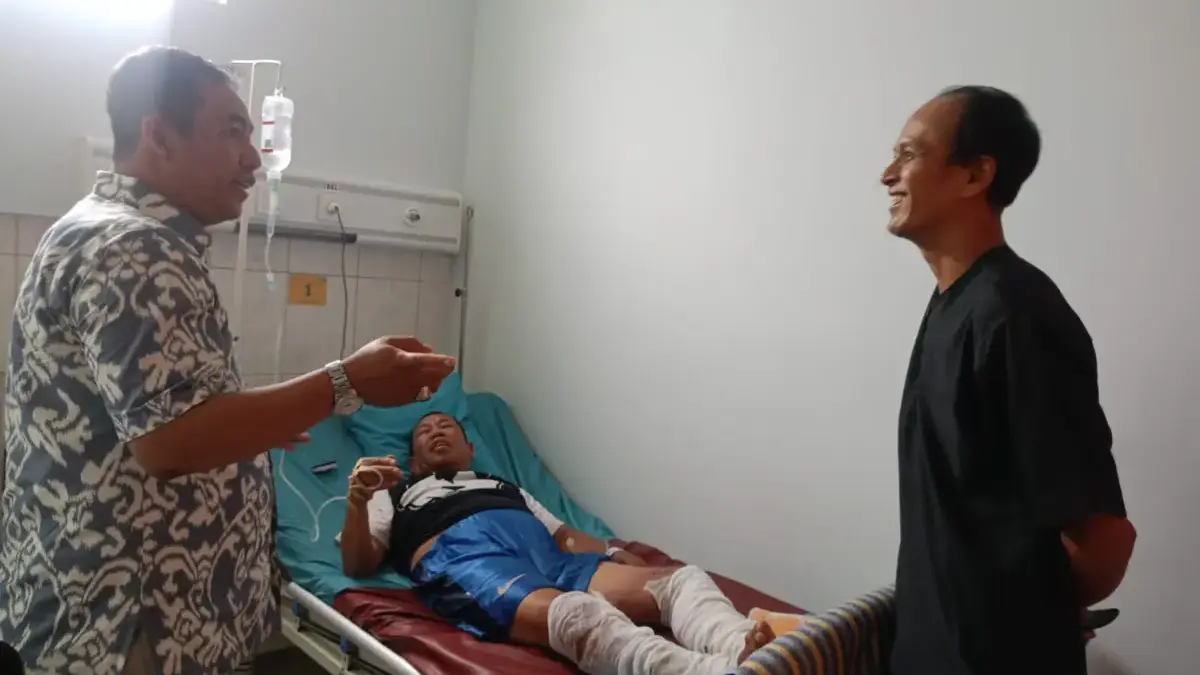 Ledakan Sampah Lukai Warga Cimahi, Lurah Dorong Edukasi Pengelolaan Limbah Rumah Tangga Ledakan Sampah Lukai Warga Cimahi, Lurah Dorong Edukasi Pengelolaan Limbah Rumah Tangga