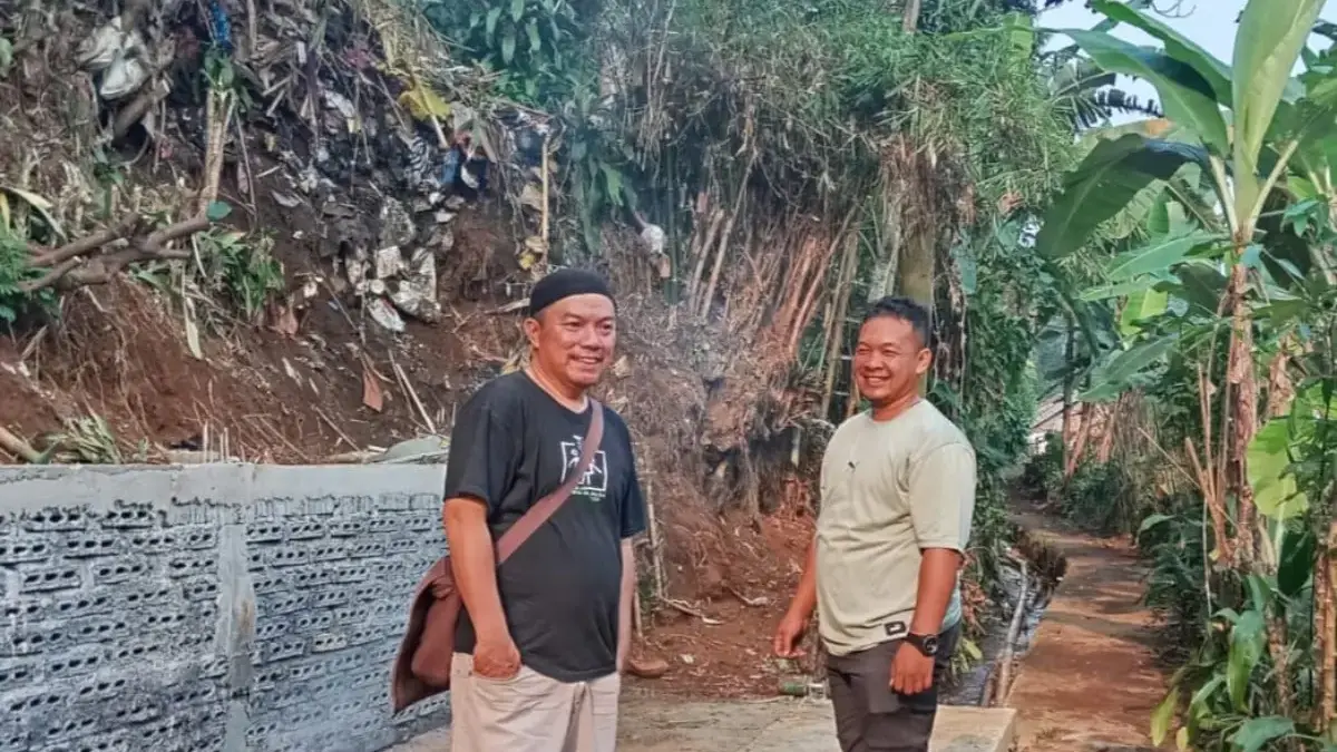 Peduli Kenyamanan dan Keamanan, Cisadane Resik Bantu Kecamatan Cijeruk Bersihkan Sampah di Desa Warung Menteng Peduli Kenyamanan dan Keamanan Pengguna Jalan, Cisadane Resik Bantu Kecamatan Cijeruk Bersihkan Sampah di Desa