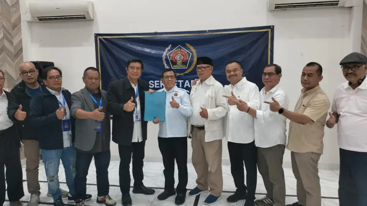 Usai Daftar Calon Ketua Umum PWI,  Hendry Ch Bangun Ajak Semua Anggota Bersatu Majukan PWI