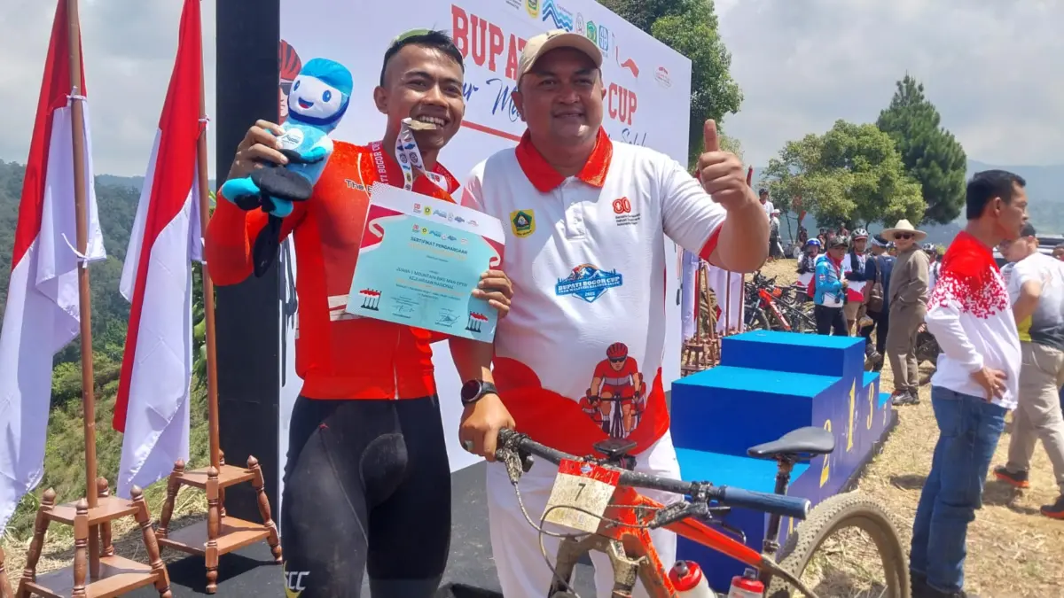 Juarai Tour de Malasari, Pria Ini Tempuh 29 Km dalam 38 Menit! 