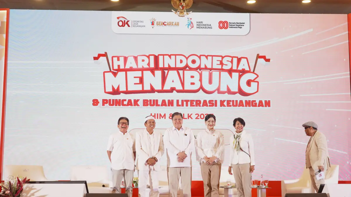 OJK Apresiasi Jawa Barat dalam Puncak Hari Indonesia Menabung dan Bulan Literasi Keuangan 2025 OJK Apresiasi Jawa Barat dalam Puncak Hari Indonesia Menabung dan Bulan Literasi Keuangan 2025 