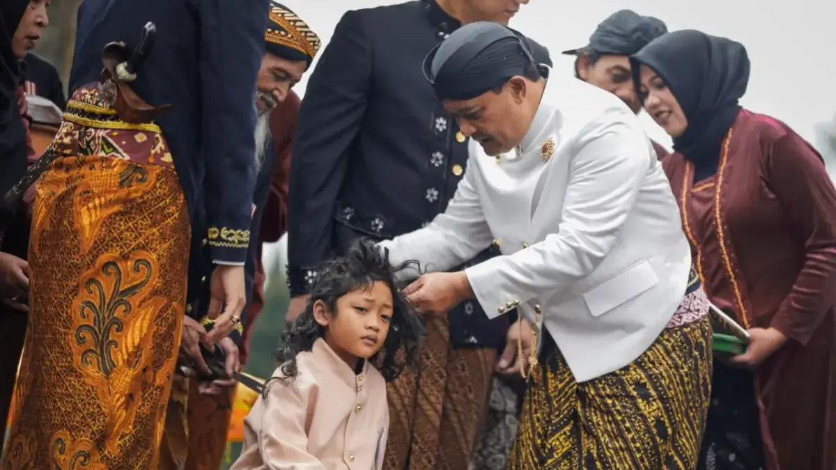 Kala Tradisi Cukur Rambut Gimbal Jadi Daya Pikat Pengunjung Dieng Culture Festival